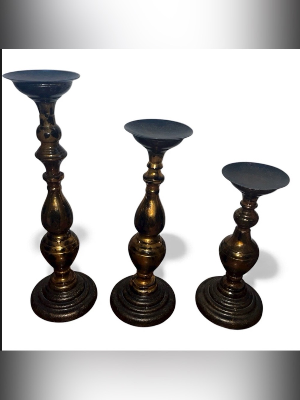 3 VTG Discontinued Brass Tone Aluminum Round Base Antique Candle Stick Holders